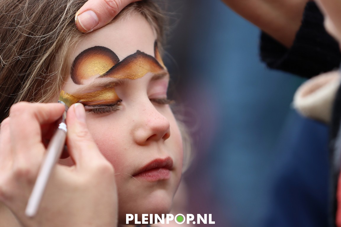 Zondag D I V.        (45)